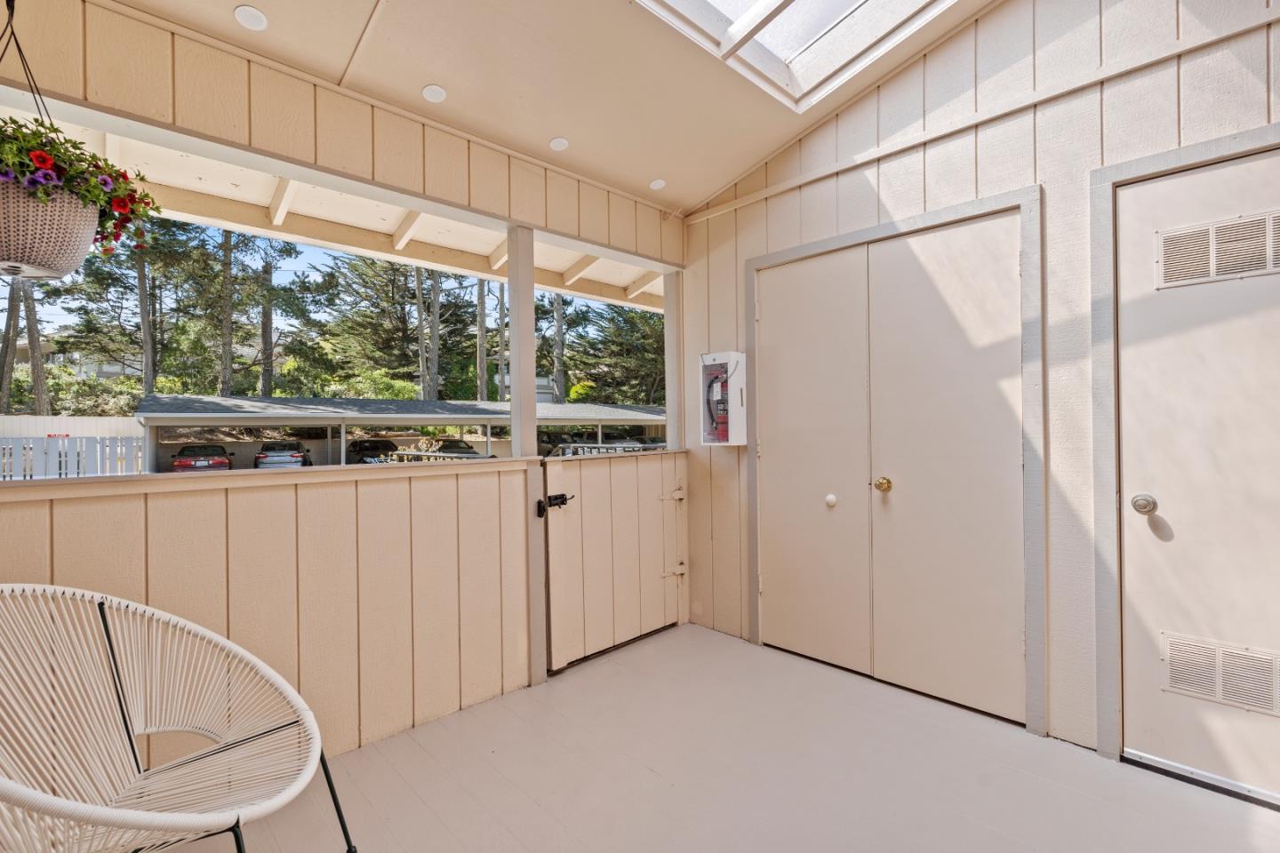 Detail Gallery Image 31 of 35 For 250 Forest Ridge Rd #14,  Monterey,  CA 93940 - 2 Beds | 2 Baths