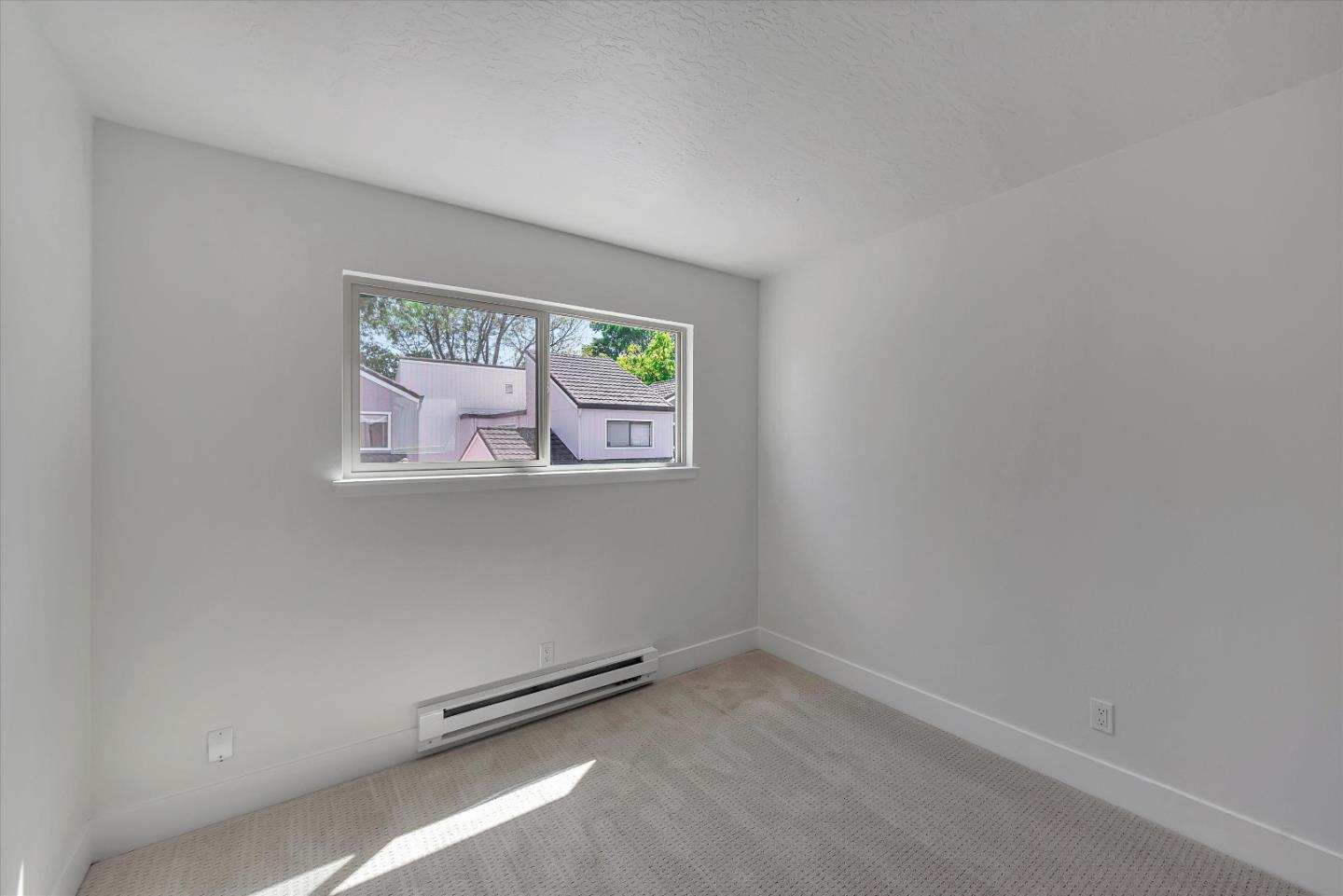 Detail Gallery Image 18 of 34 For 2423 South Dr, Santa Clara,  CA 95051 - 4 Beds | 2/1 Baths