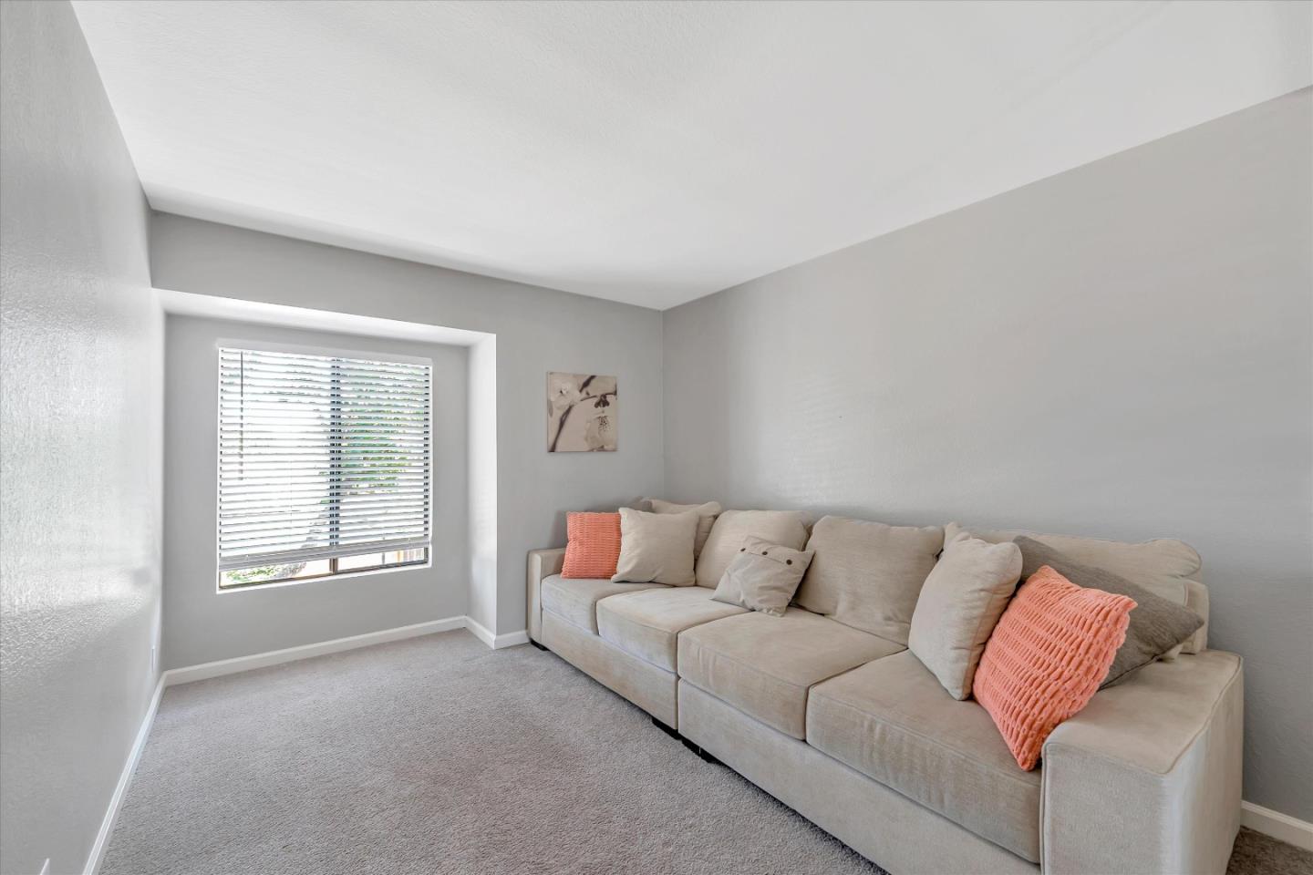 Detail Gallery Image 14 of 27 For 8105 Kern Ave #33,  Gilroy,  CA 95020 - 2 Beds | 1/1 Baths