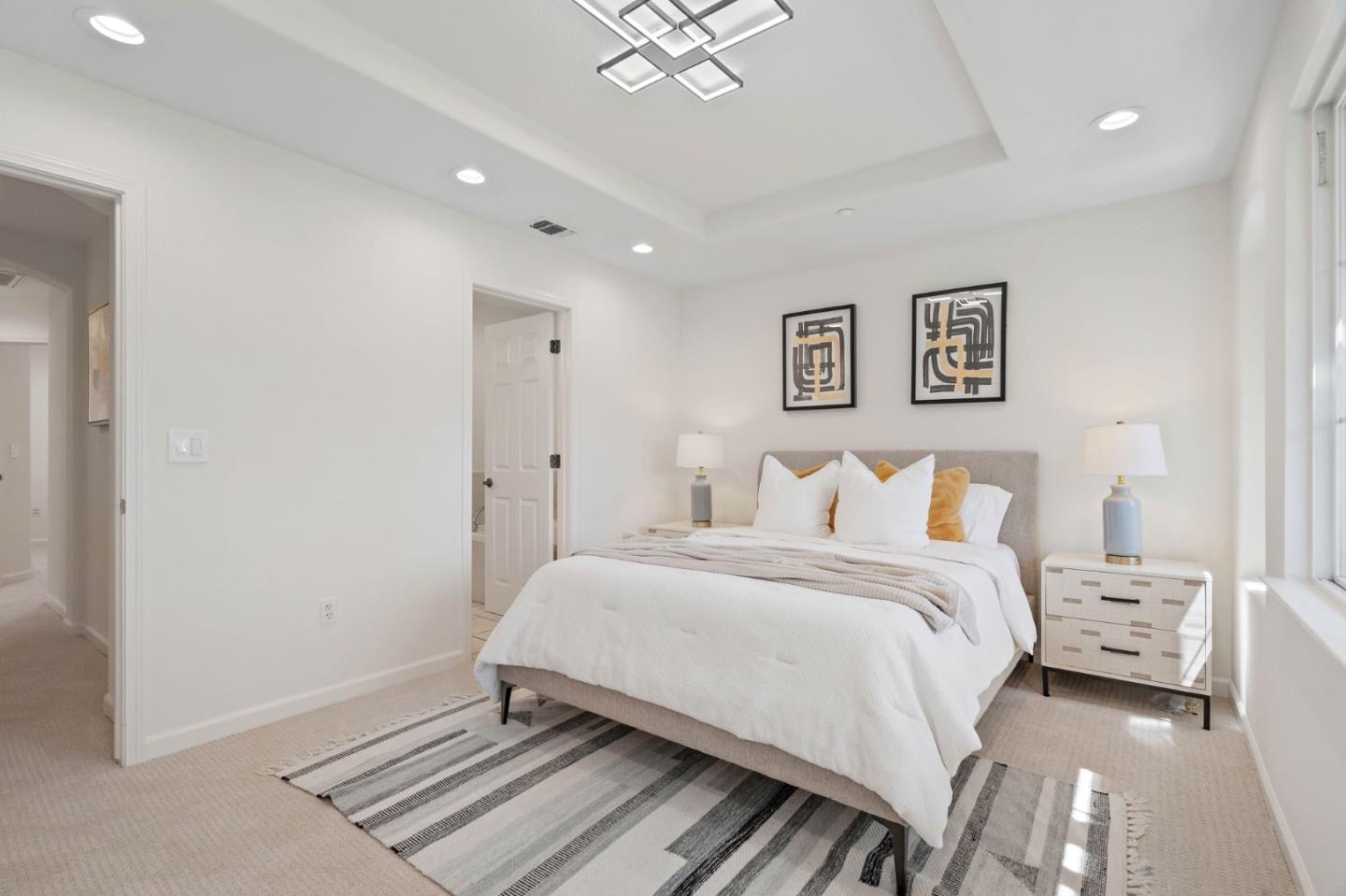 Detail Gallery Image 25 of 38 For 3288 Traviata Pl, San Jose,  CA 95117 - 3 Beds | 2/1 Baths