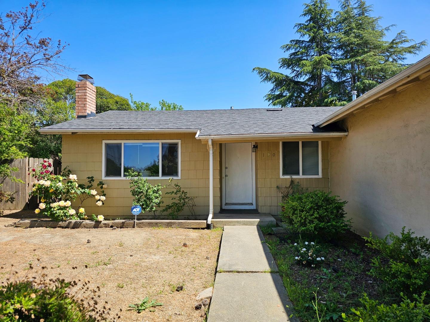 120 Edgehill Ct, Vallejo, CA 94589 photo 2