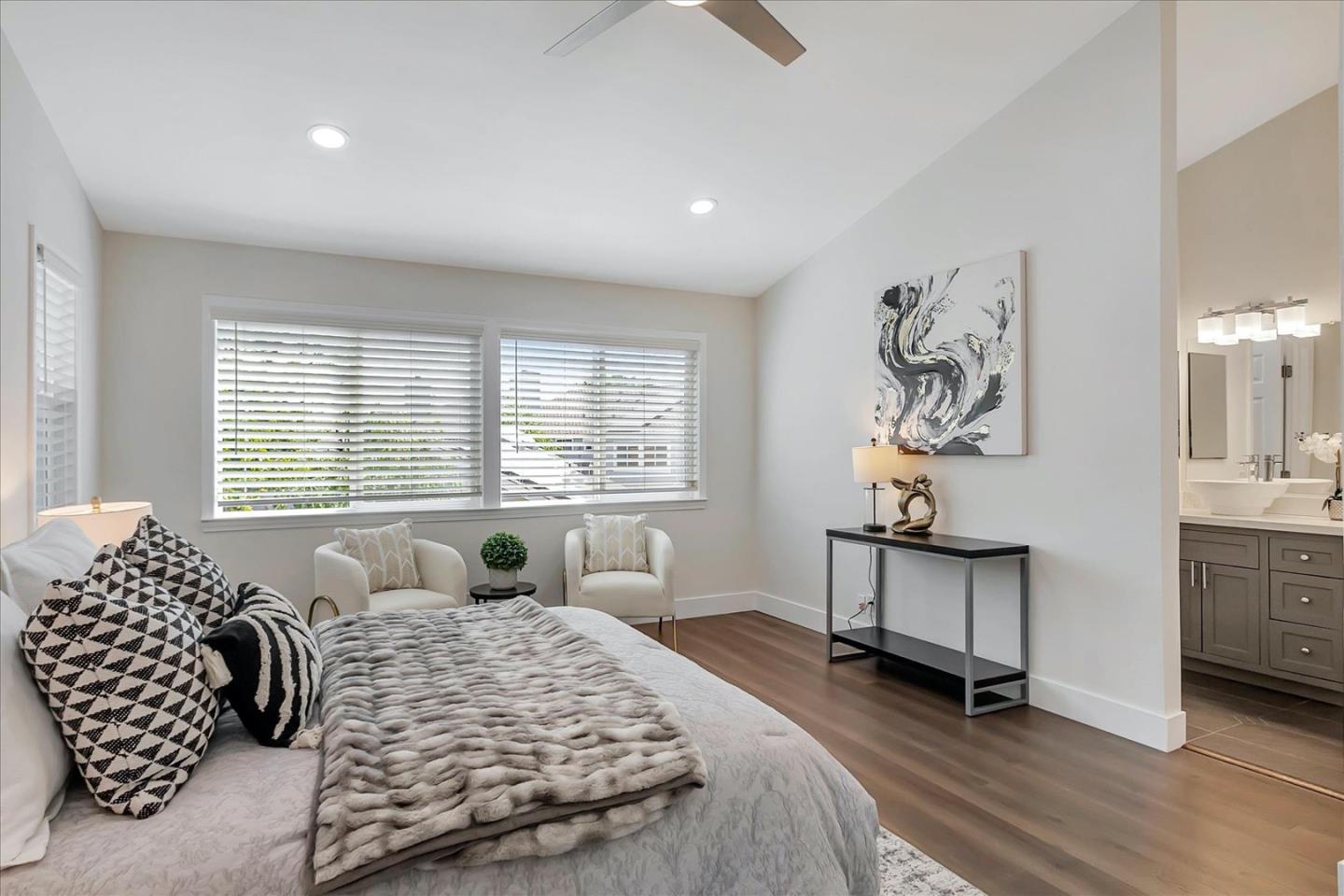 Detail Gallery Image 14 of 44 For 5736 Camden Village Ct, San Jose,  CA 95124 - 3 Beds | 2/1 Baths