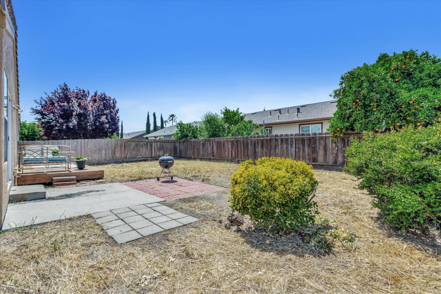 Detail Gallery Image 33 of 36 For 1100 Christopher Ct, Hollister,  CA 95023 - 3 Beds | 2 Baths