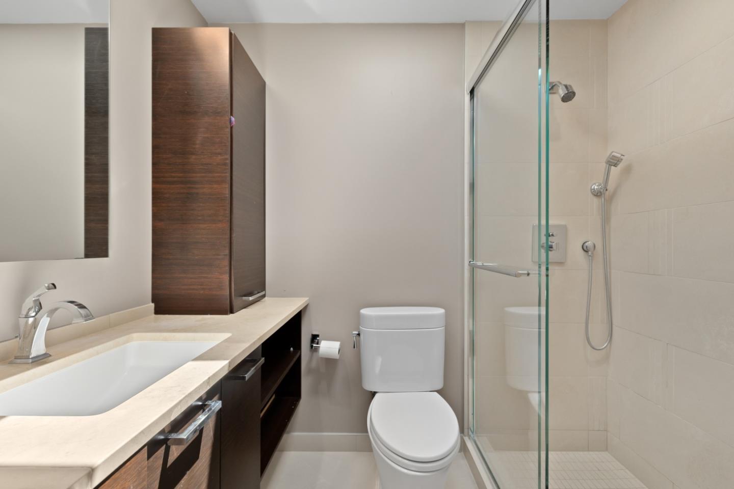 Detail Gallery Image 18 of 28 For 4086 Farm Hill Blvd #4,  Redwood City,  CA 94061 - 3 Beds | 2 Baths