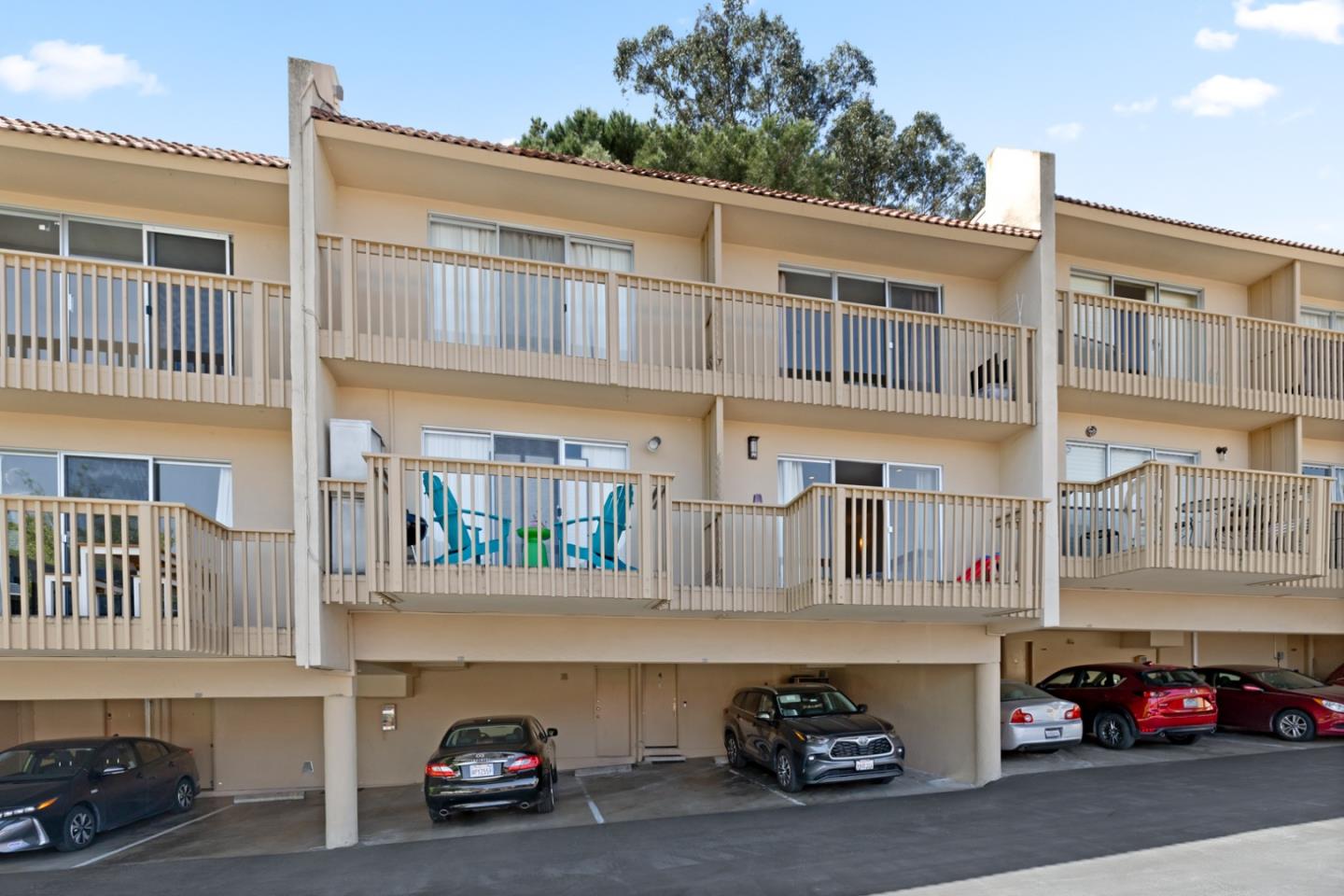 Detail Gallery Image 28 of 28 For 4086 Farm Hill Blvd #4,  Redwood City,  CA 94061 - 3 Beds | 2 Baths