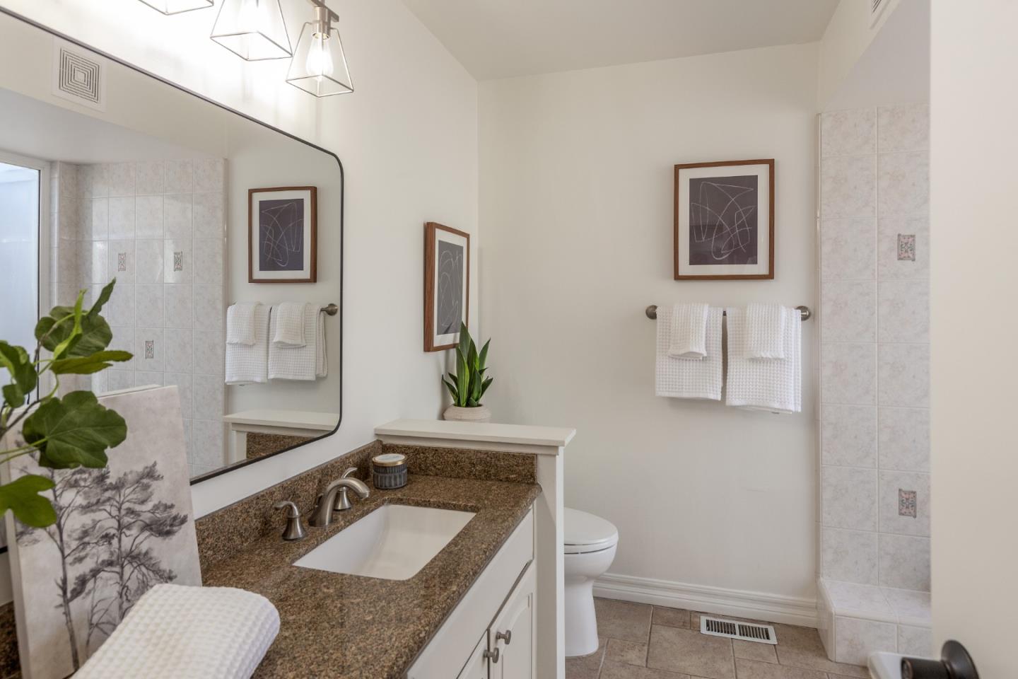 Detail Gallery Image 11 of 18 For 720 Charmain Dr, Campbell,  CA 95008 - 3 Beds | 2 Baths