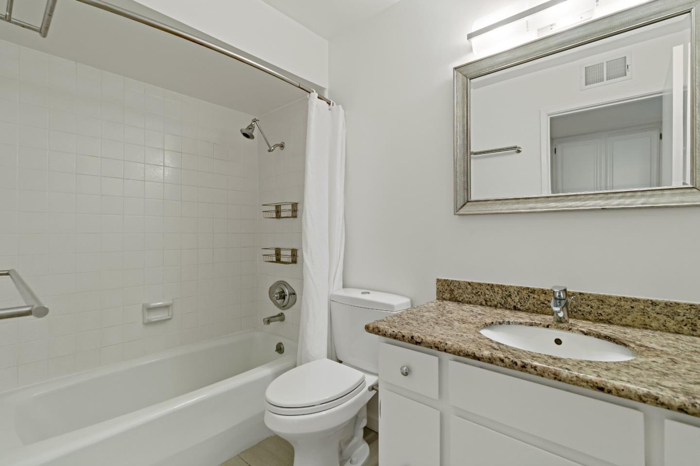 Detail Gallery Image 36 of 46 For 775 Chestnut St #17,  San Carlos,  CA 94070 - 1 Beds | 1 Baths