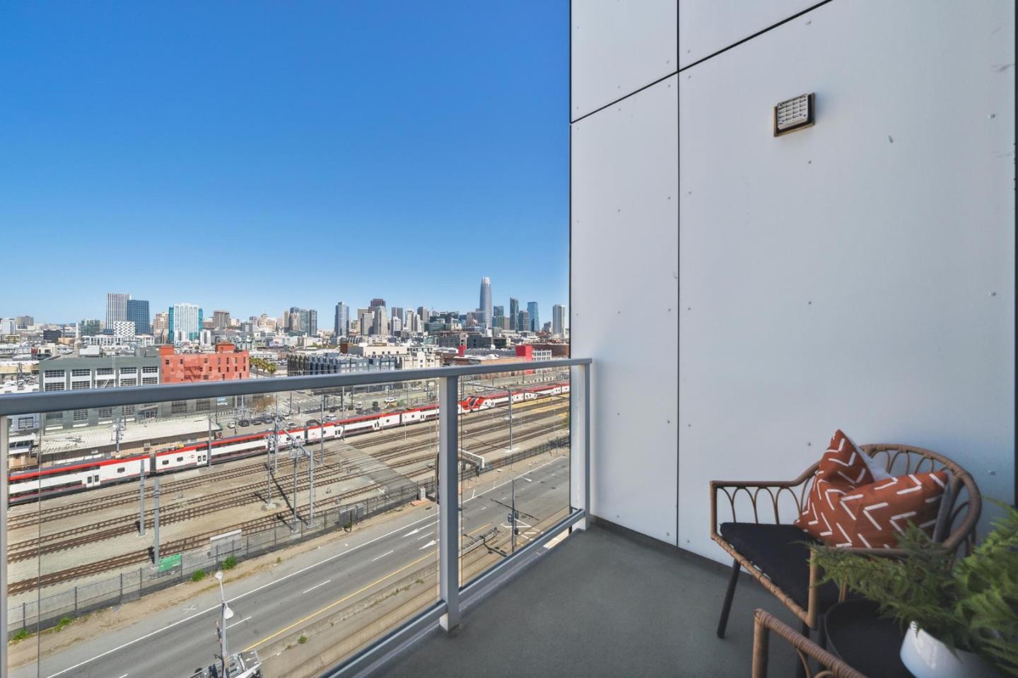 Detail Gallery Image 13 of 30 For 300 Berry St #915,  San Francisco,  CA 94158 - 1 Beds | 1 Baths