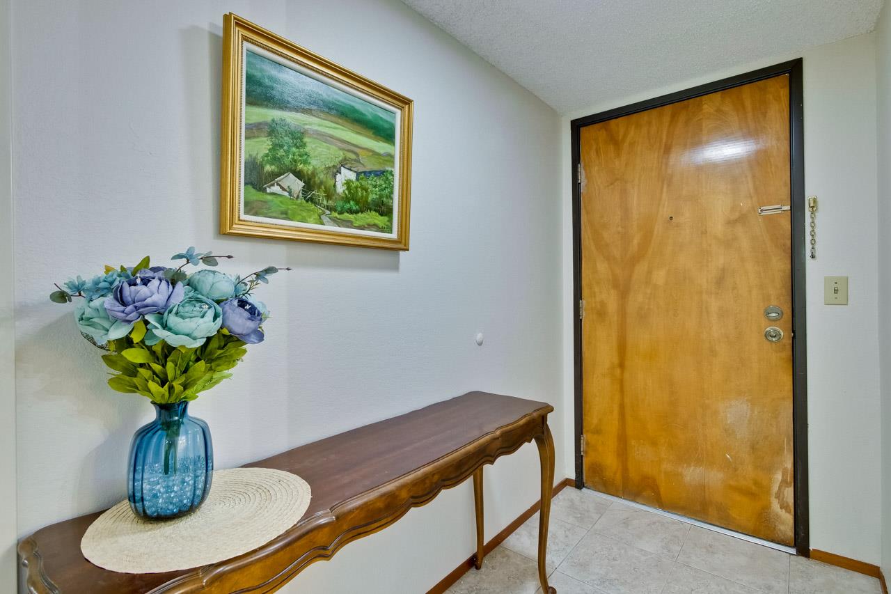 Detail Gallery Image 7 of 45 For 49 Showers Dr #A335,  Mountain View,  CA 94040 - 2 Beds | 2 Baths