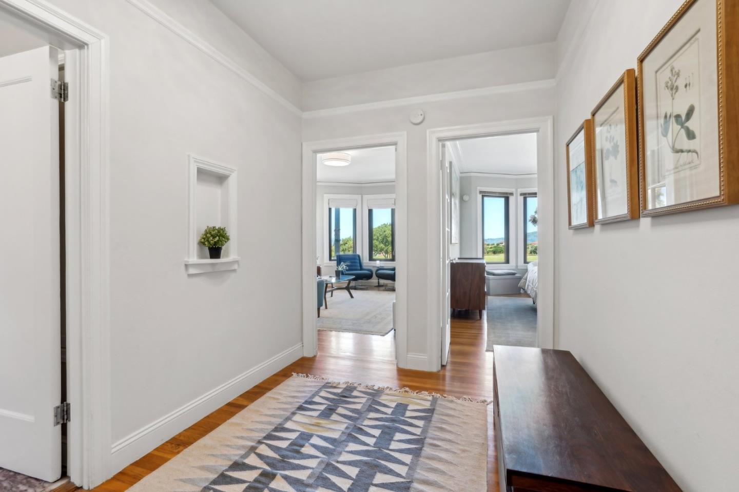 Detail Gallery Image 7 of 30 For 1435 Bay St #2,  San Francisco,  CA 94123 - 1 Beds | 1 Baths