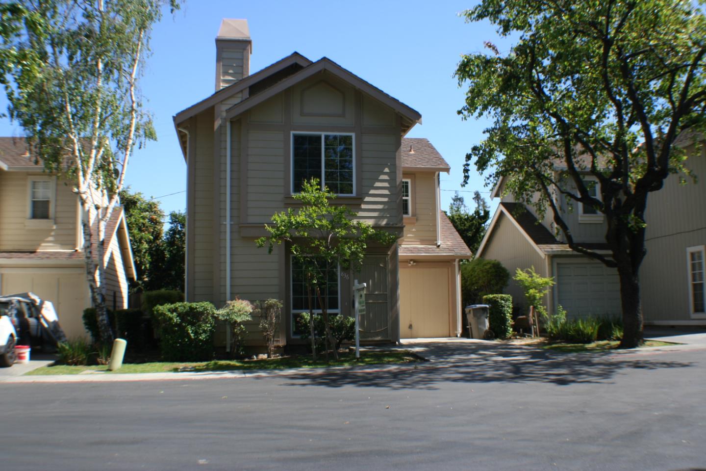 Detail Gallery Image 1 of 1 For 836 Paseo Estero Dr, San Jose,  CA 95122 - 3 Beds | 2/1 Baths