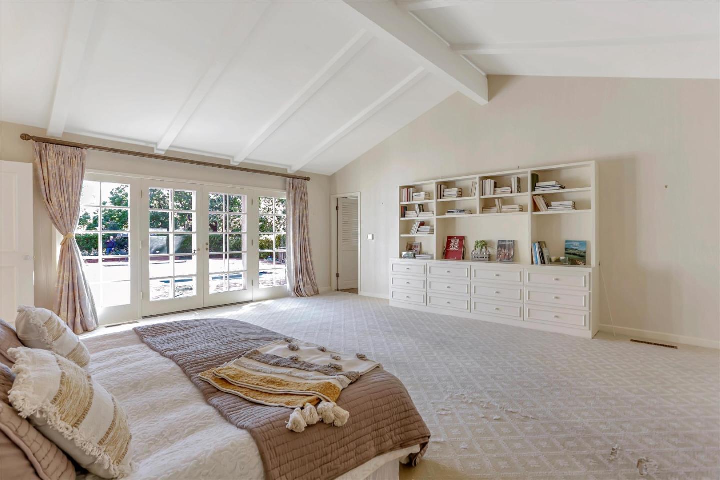 Detail Gallery Image 31 of 44 For 22 La Rancheria, Carmel Valley,  CA 93924 - 3 Beds | 3/1 Baths