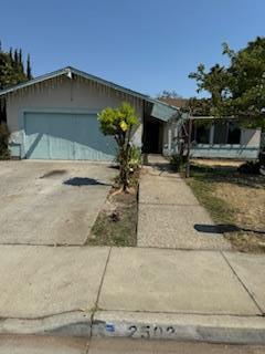 Detail Gallery Image 1 of 2 For 2502 N Logsden Way, San Jose,  CA 95122 - 3 Beds | 2 Baths