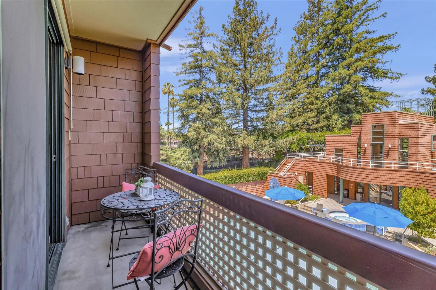 Detail Gallery Image 21 of 41 For 4250 El Camino Real #A207,  Palo Alto,  CA 94306 - 2 Beds | 1 Baths