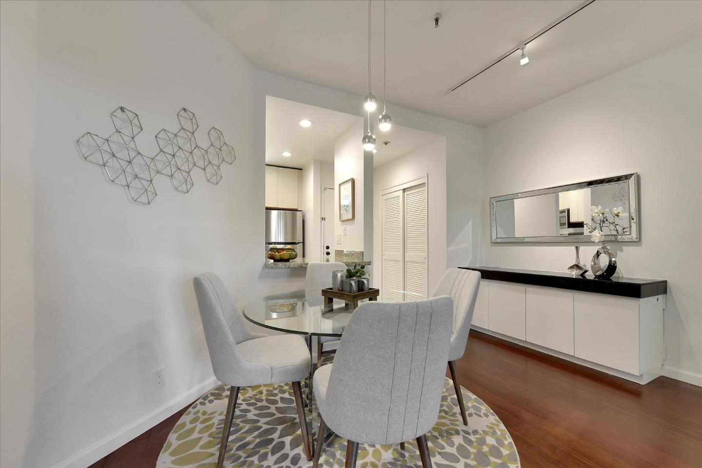 Detail Gallery Image 5 of 41 For 4250 El Camino Real #A207,  Palo Alto,  CA 94306 - 2 Beds | 1 Baths