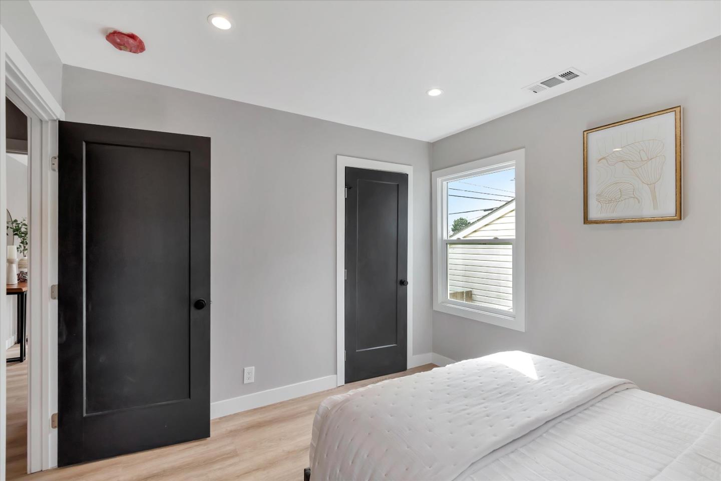 Detail Gallery Image 22 of 31 For 323 Nelson Ave, Pacifica,  CA 94044 - 2 Beds | 1 Baths