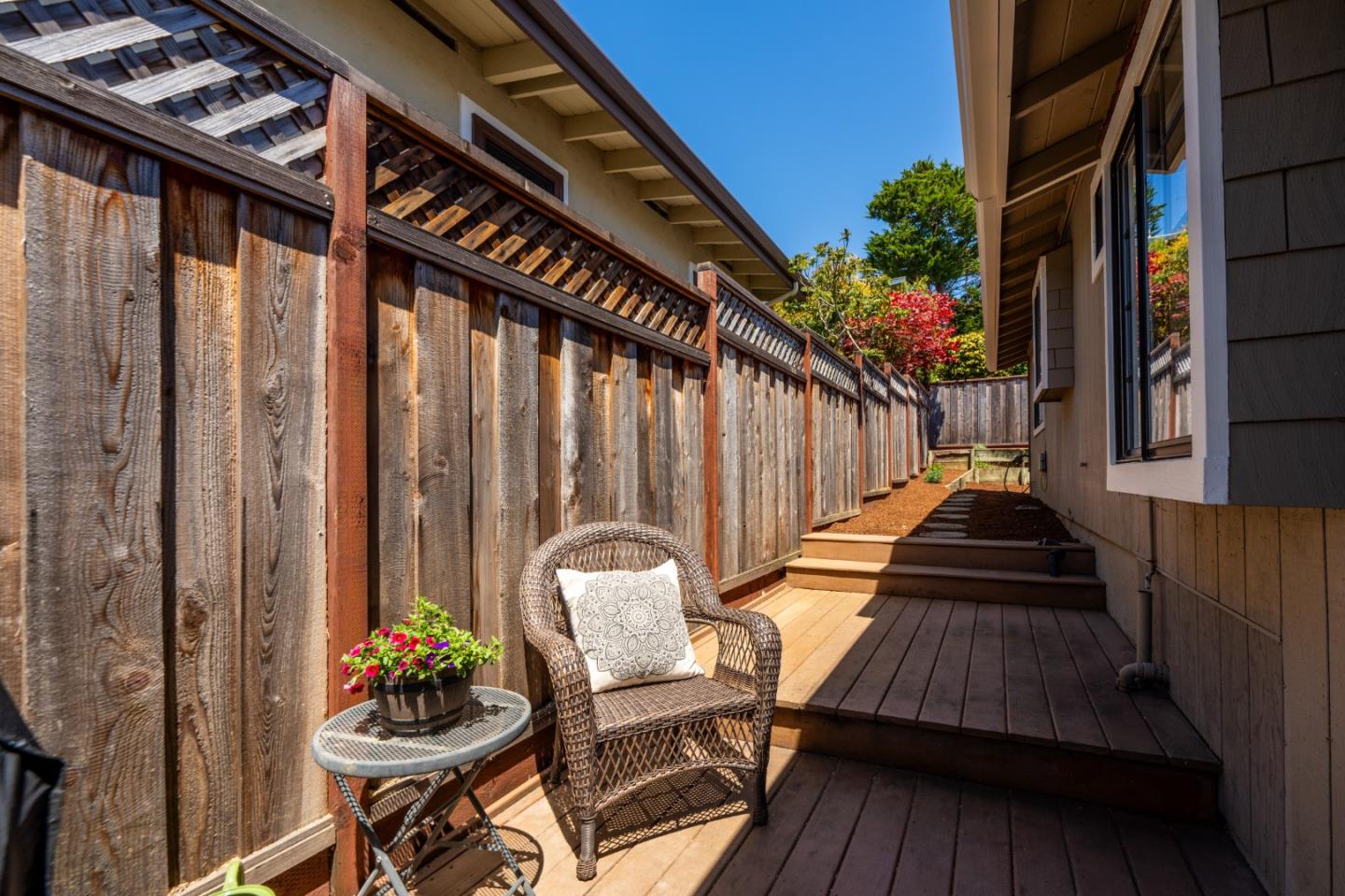 Detail Gallery Image 18 of 20 For 509 Alta Dr, Aptos,  CA 95003 - 3 Beds | 2 Baths