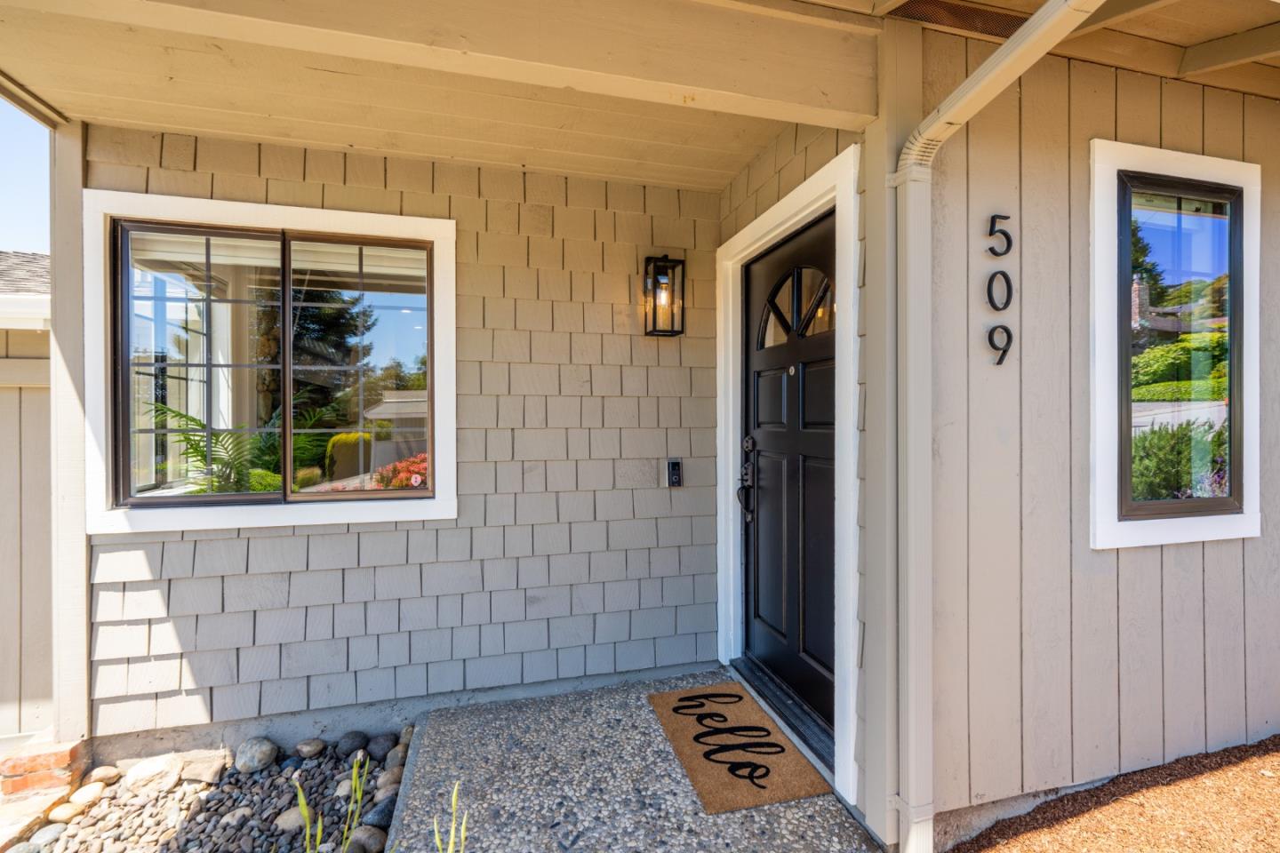 Detail Gallery Image 4 of 20 For 509 Alta Dr, Aptos,  CA 95003 - 3 Beds | 2 Baths
