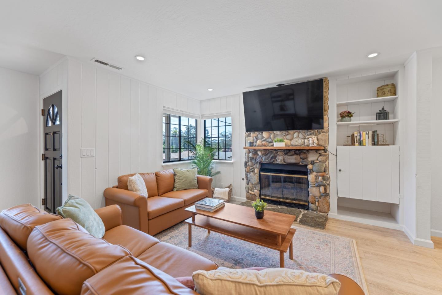 Detail Gallery Image 5 of 20 For 509 Alta Dr, Aptos,  CA 95003 - 3 Beds | 2 Baths
