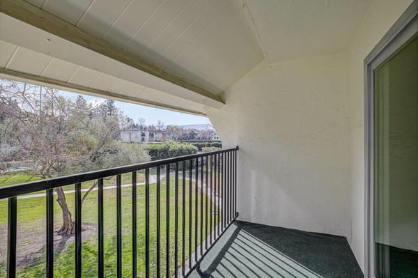 Detail Gallery Image 12 of 24 For 1750 Halford Ave #312,  Santa Clara,  CA 95051 - 2 Beds | 1 Baths