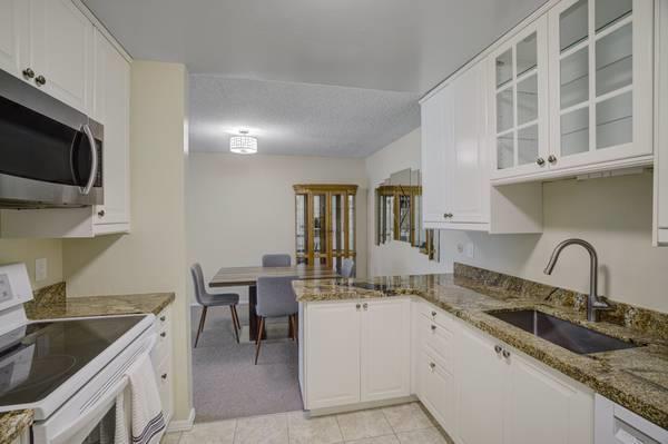 Detail Gallery Image 5 of 24 For 1750 Halford Ave #312,  Santa Clara,  CA 95051 - 2 Beds | 1 Baths