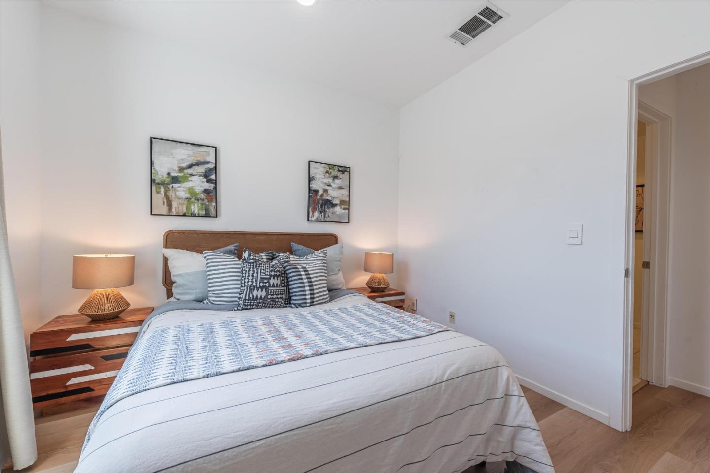 Detail Gallery Image 31 of 51 For 170 Sunol St, San Jose,  CA 95126 - 3 Beds | 2/1 Baths