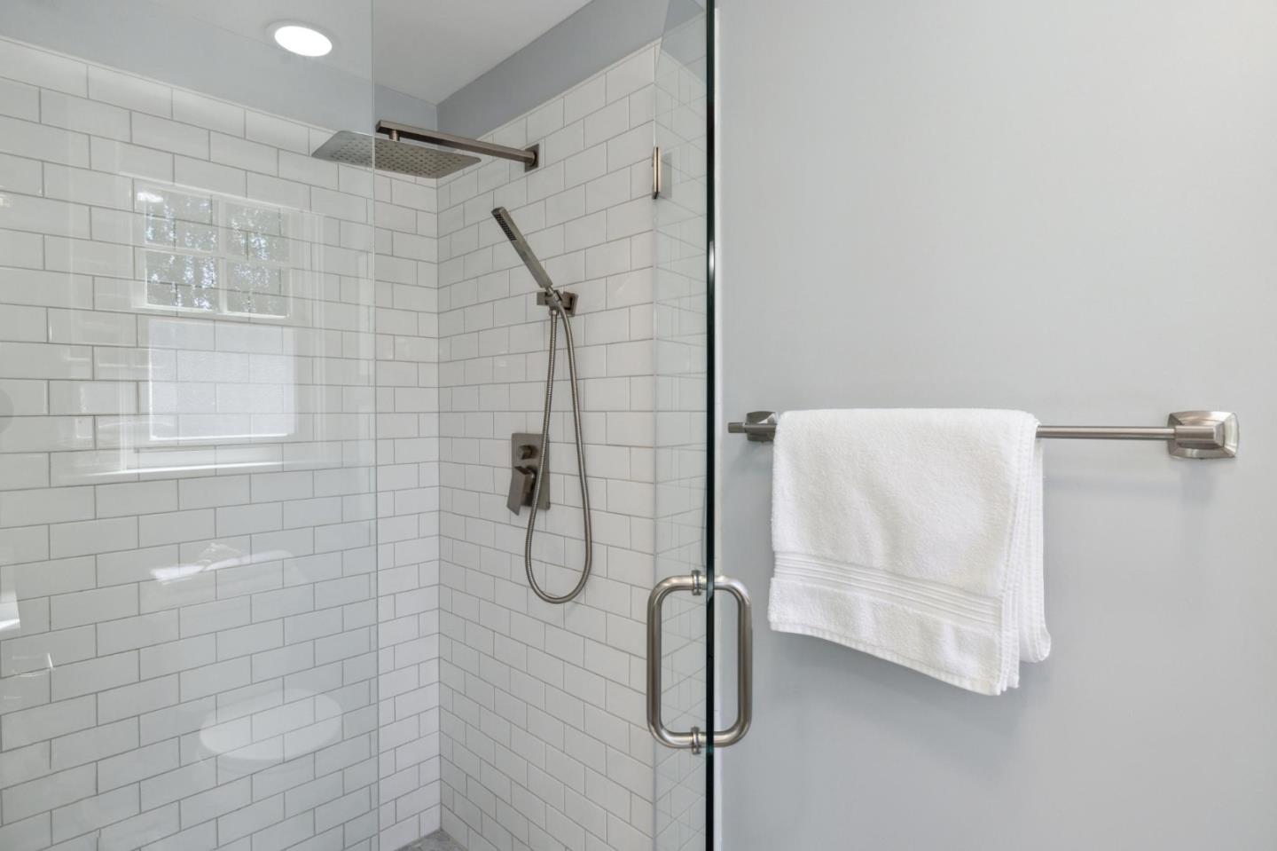 Detail Gallery Image 31 of 37 For 1508 Howard Ave, Burlingame,  CA 94010 - 3 Beds | 2 Baths