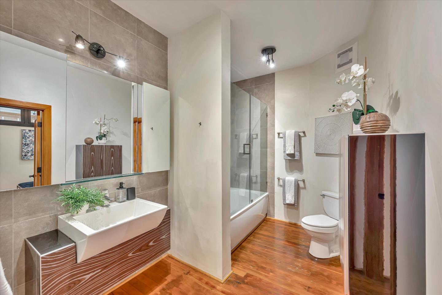 Detail Gallery Image 36 of 42 For 15 Fresno St, San Francisco,  CA 94133 - 3 Beds | 2 Baths