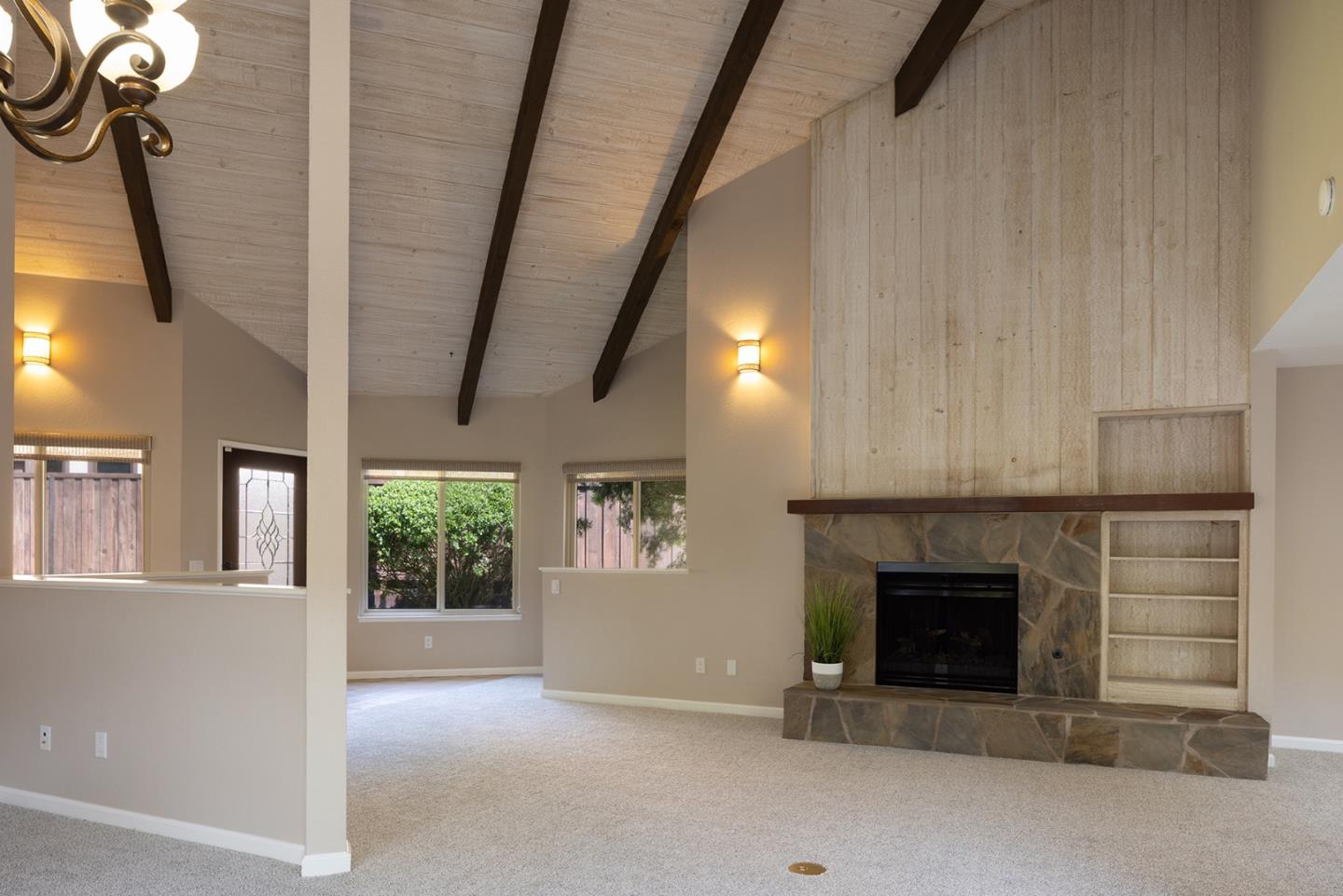 Detail Gallery Image 2 of 20 For 1208 Lake Ct, Pebble Beach,  CA 93953 - 4 Beds | 2/1 Baths