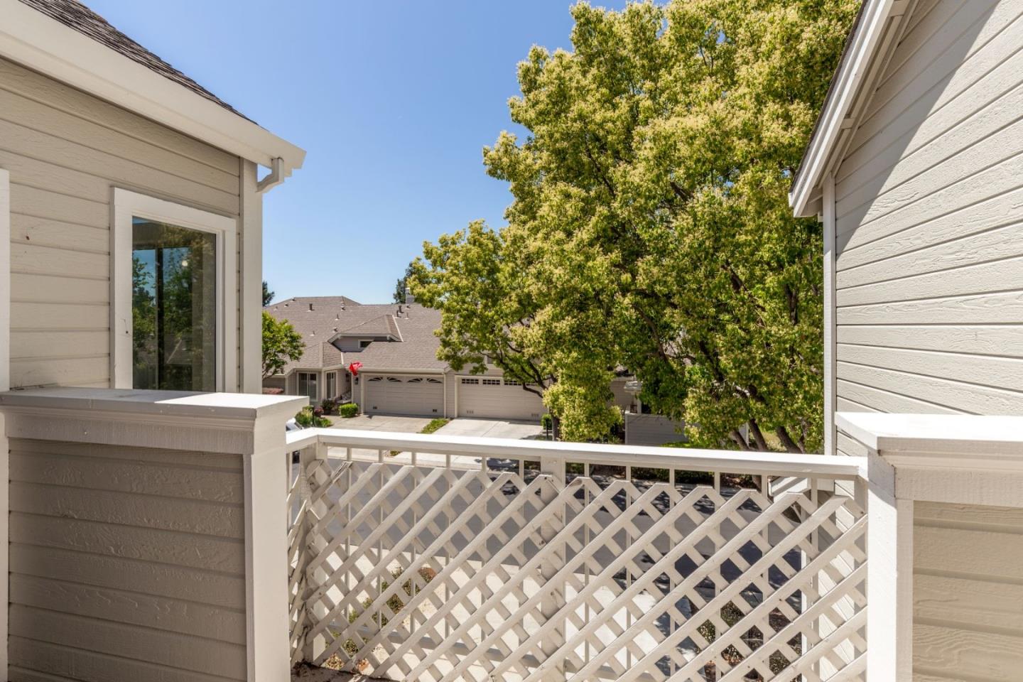 Detail Gallery Image 8 of 8 For 7805 Prestwick Cir, San Jose,  CA 95135 - 2 Beds | 2 Baths