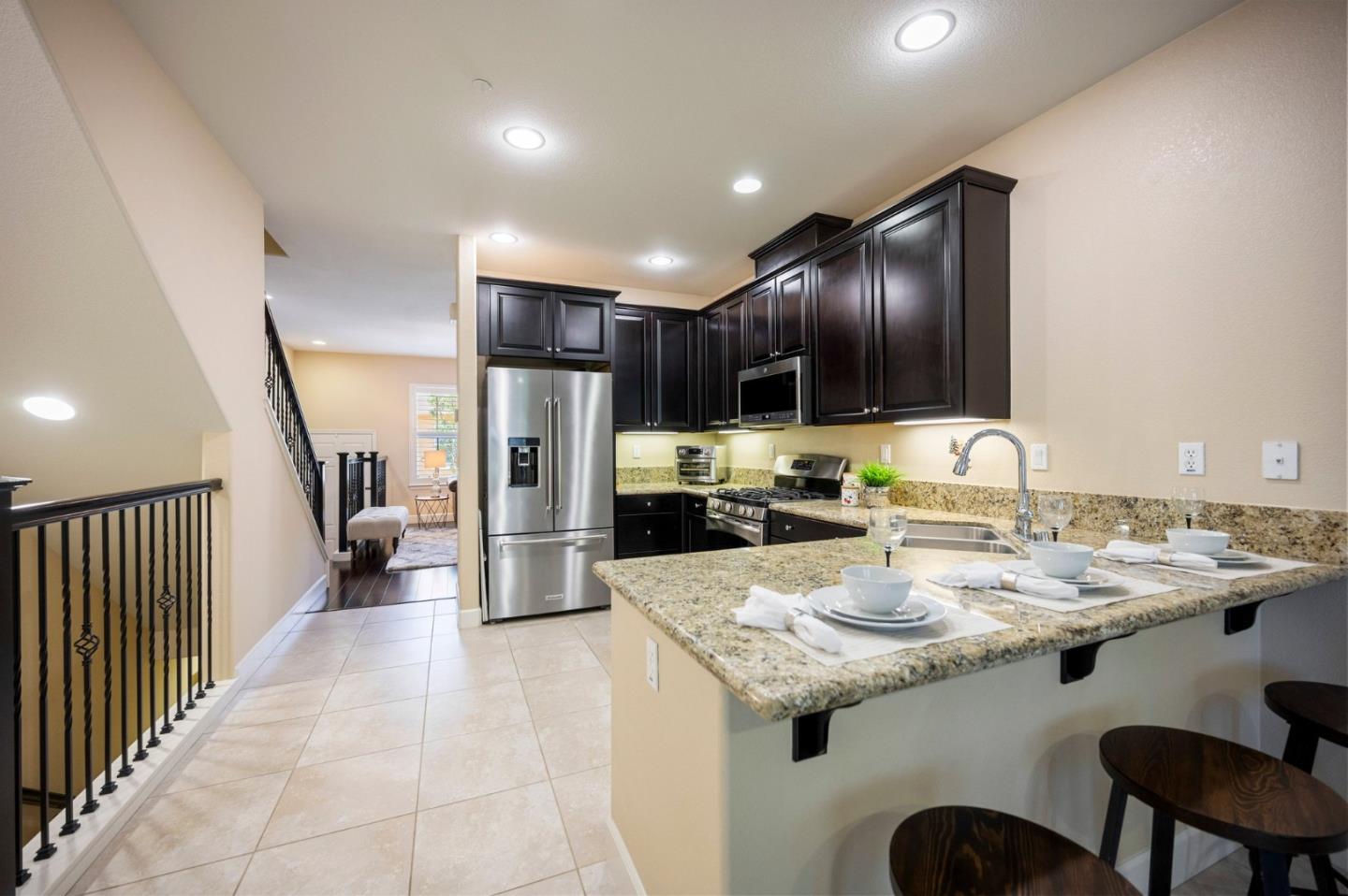 Detail Gallery Image 16 of 45 For 265 Esfahan Ct, San Jose,  CA 95111 - 2 Beds | 2/1 Baths