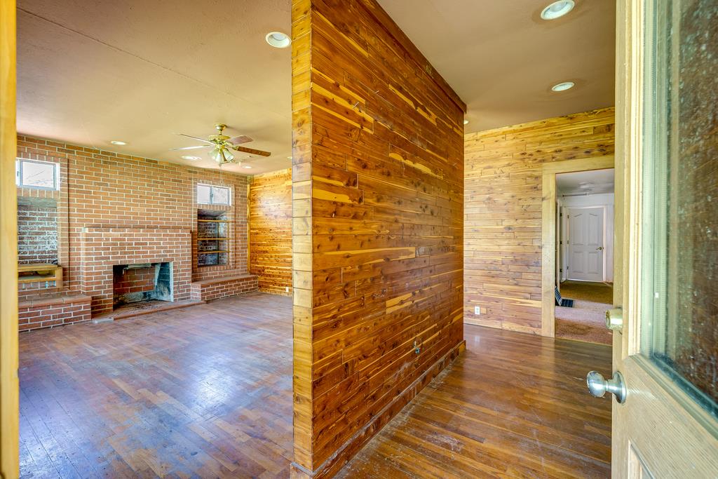 Detail Gallery Image 9 of 40 For 31280 Chualar Canyon Rd, Chualar,  CA 93925 - 4 Beds | 1 Baths