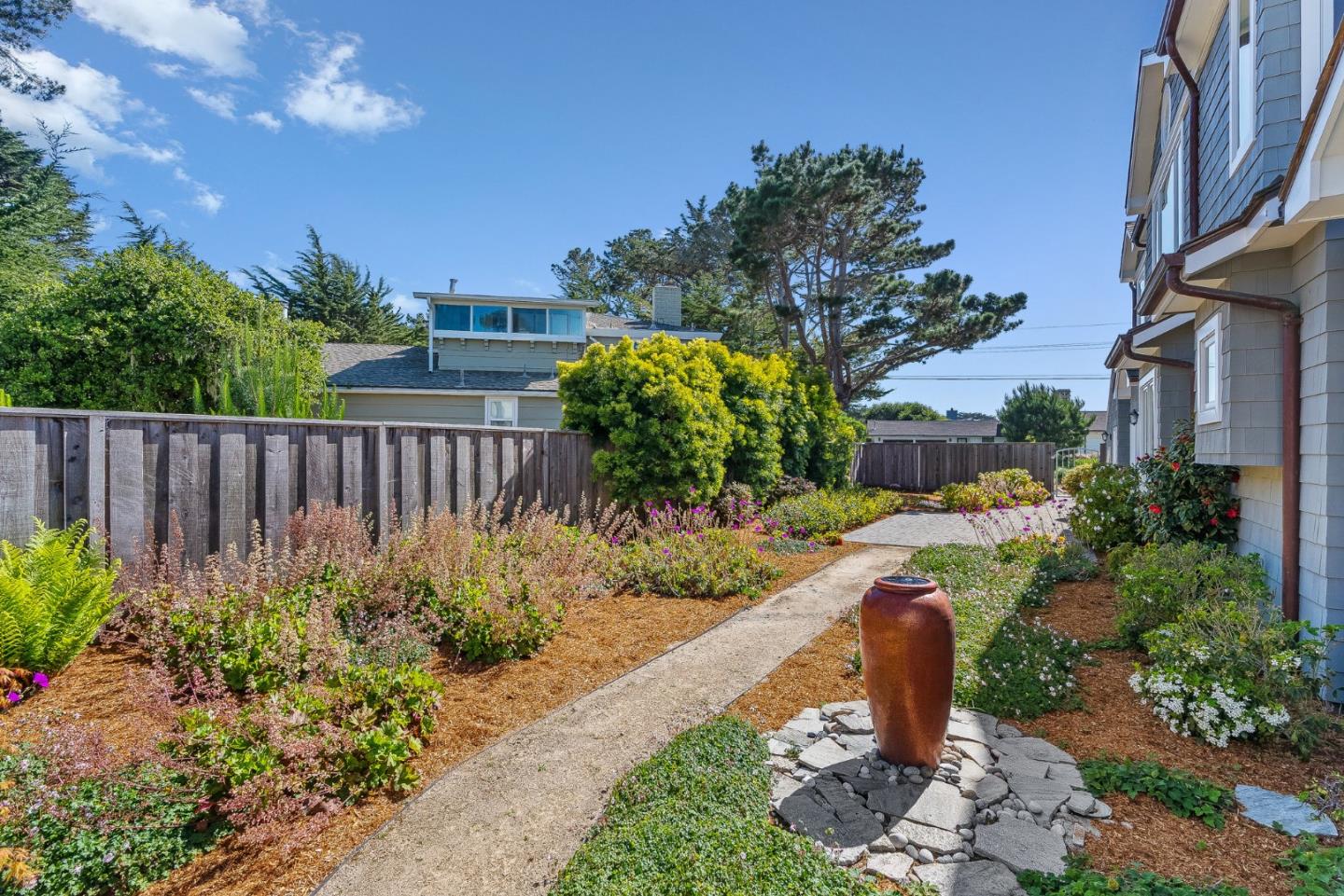 Detail Gallery Image 32 of 39 For 2993 Cormorant Rd, Pebble Beach,  CA 93953 - 4 Beds | 3/1 Baths