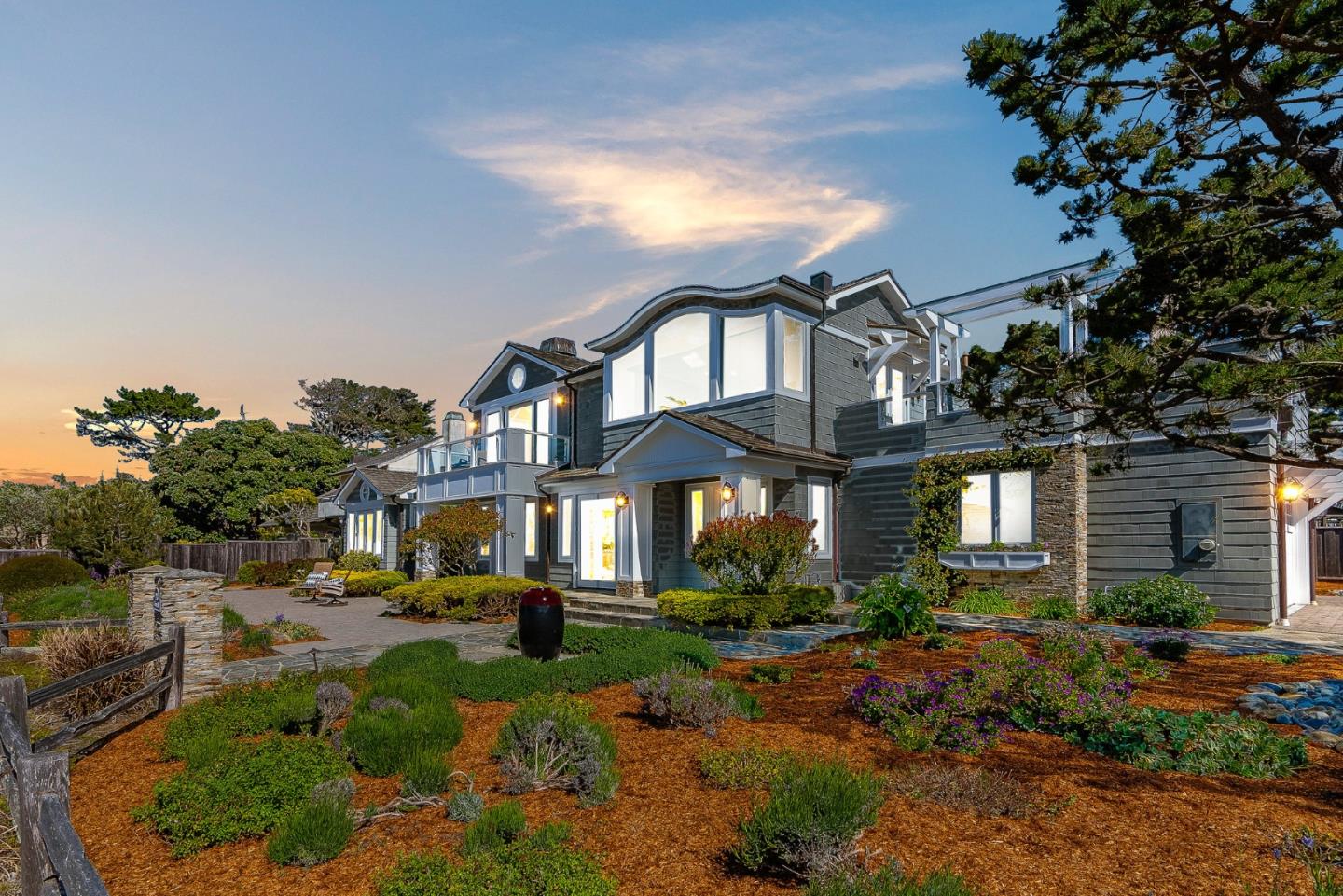 Detail Gallery Image 35 of 39 For 2993 Cormorant Rd, Pebble Beach,  CA 93953 - 4 Beds | 3/1 Baths