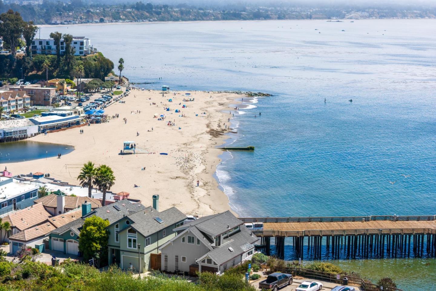 Detail Gallery Image 16 of 92 For 4920 Cliff Dr, Capitola,  CA 95010 - 3 Beds | 1/1 Baths