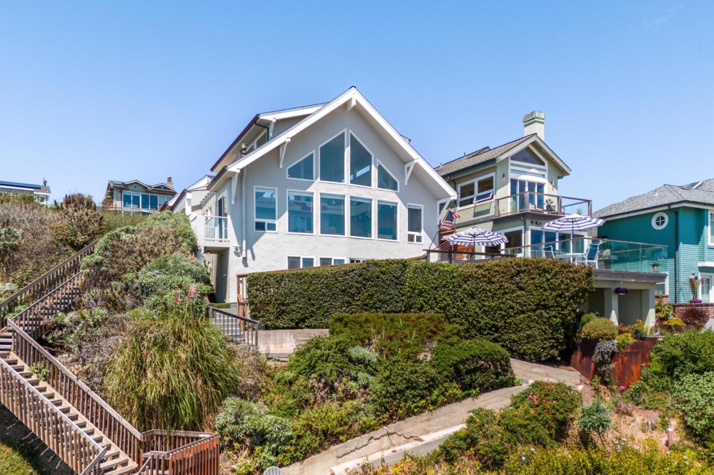 Detail Gallery Image 81 of 92 For 4920 Cliff Dr, Capitola,  CA 95010 - 3 Beds | 1/1 Baths