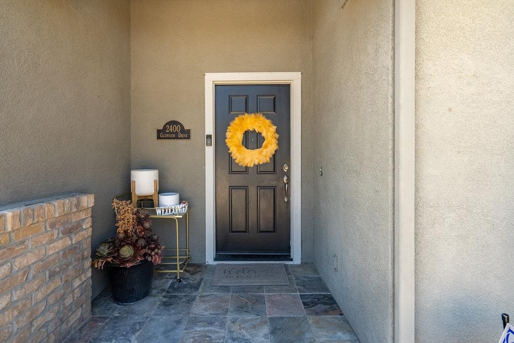 Detail Gallery Image 9 of 57 For 2400 Glenview Dr, Hollister,  CA 95023 - 3 Beds | 2 Baths