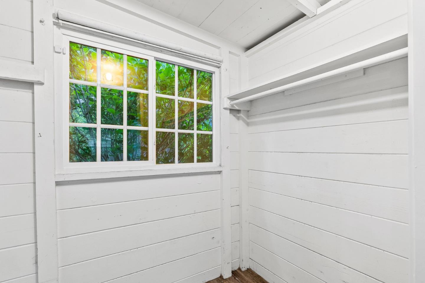 Detail Gallery Image 11 of 30 For 186 Saint Bernard St, Santa Cruz,  CA 95060 - 2 Beds | 1 Baths