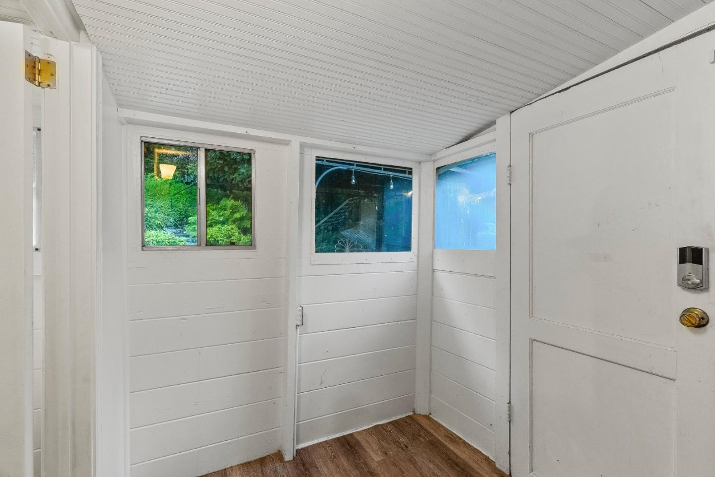 Detail Gallery Image 12 of 30 For 186 St Bernard St, Santa Cruz,  CA 95060 - 2 Beds | 1 Baths