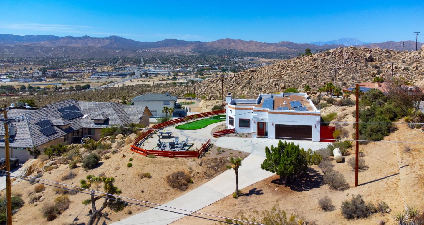 Detail Gallery Image 100 of 127 For 57263 Farrelo Rd, Yucca Valley,  CA 92284 - 3 Beds | 2/1 Baths