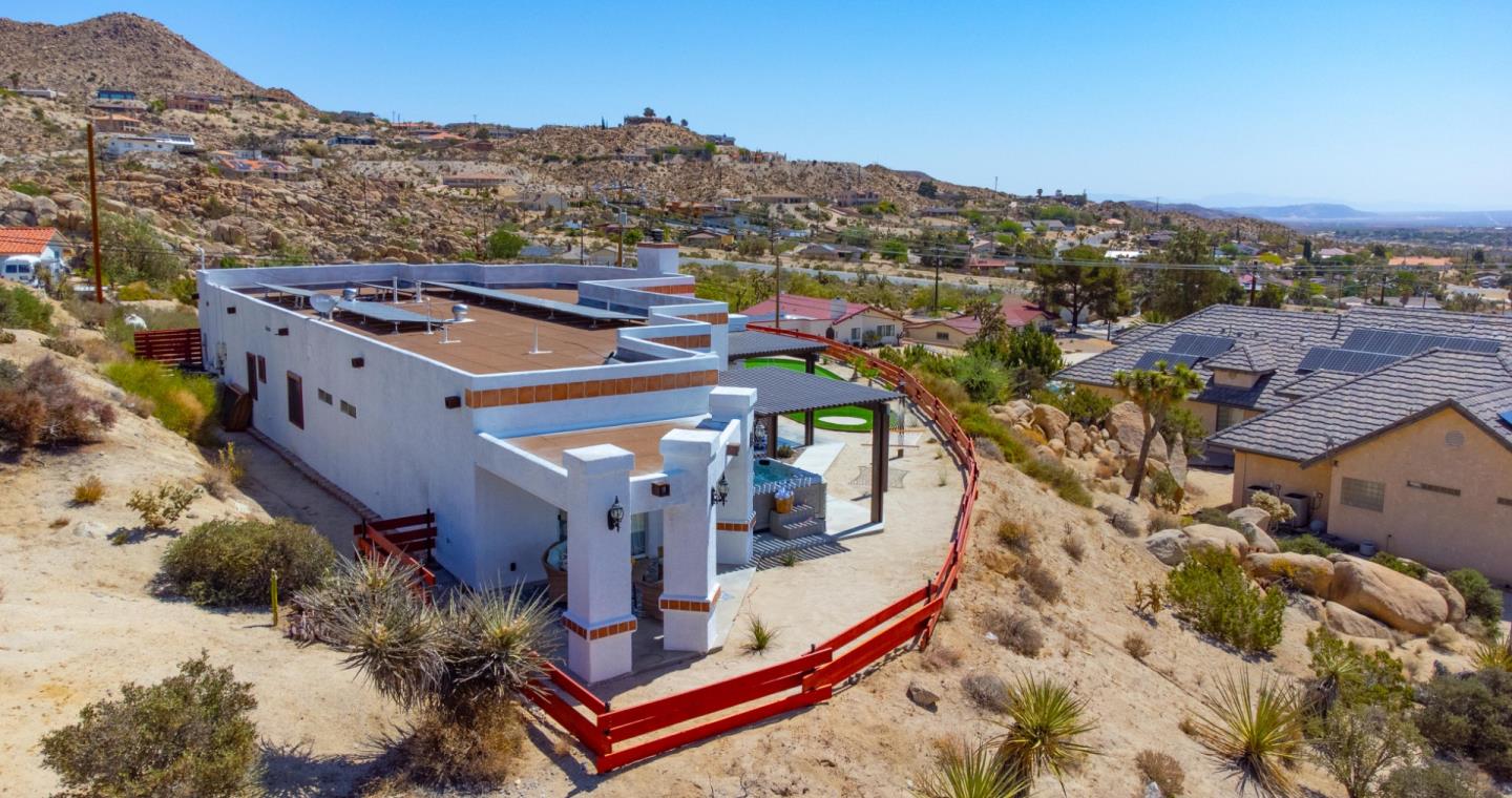 Detail Gallery Image 106 of 127 For 57263 Farrelo Rd, Yucca Valley,  CA 92284 - 3 Beds | 2/1 Baths