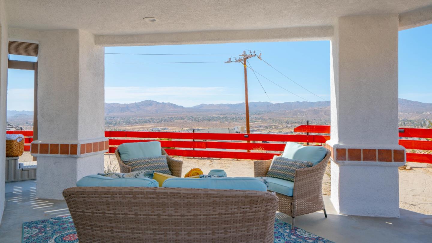 Detail Gallery Image 22 of 127 For 57263 Farrelo Rd, Yucca Valley,  CA 92284 - 3 Beds | 2/1 Baths