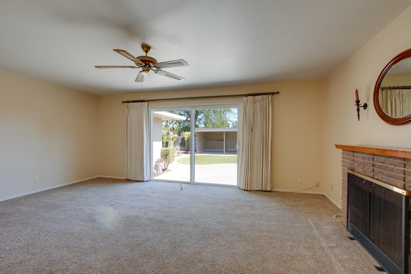Detail Gallery Image 17 of 43 For 840 South St, Hollister,  CA 95023 - 3 Beds | 2 Baths