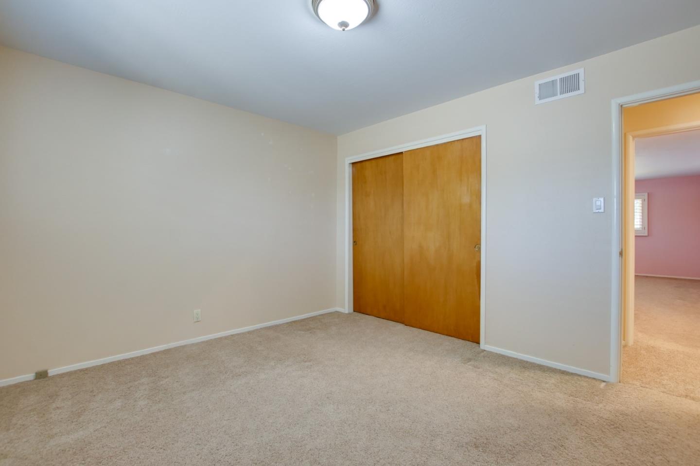 840 South St, Hollister, CA 95023 photo 21