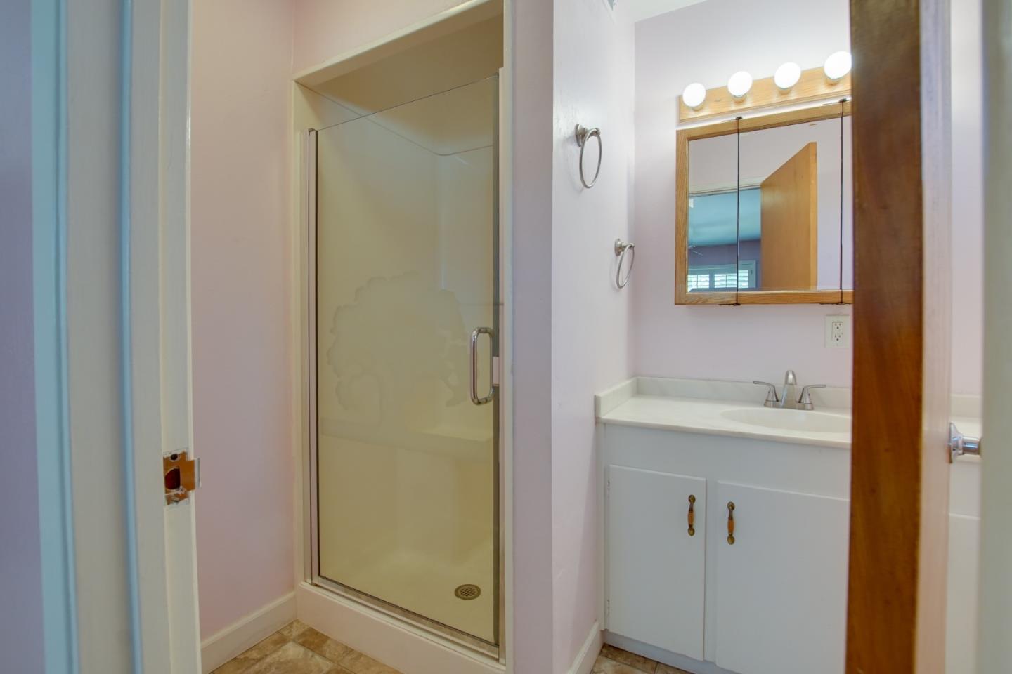 840 South St, Hollister, CA 95023 photo 28