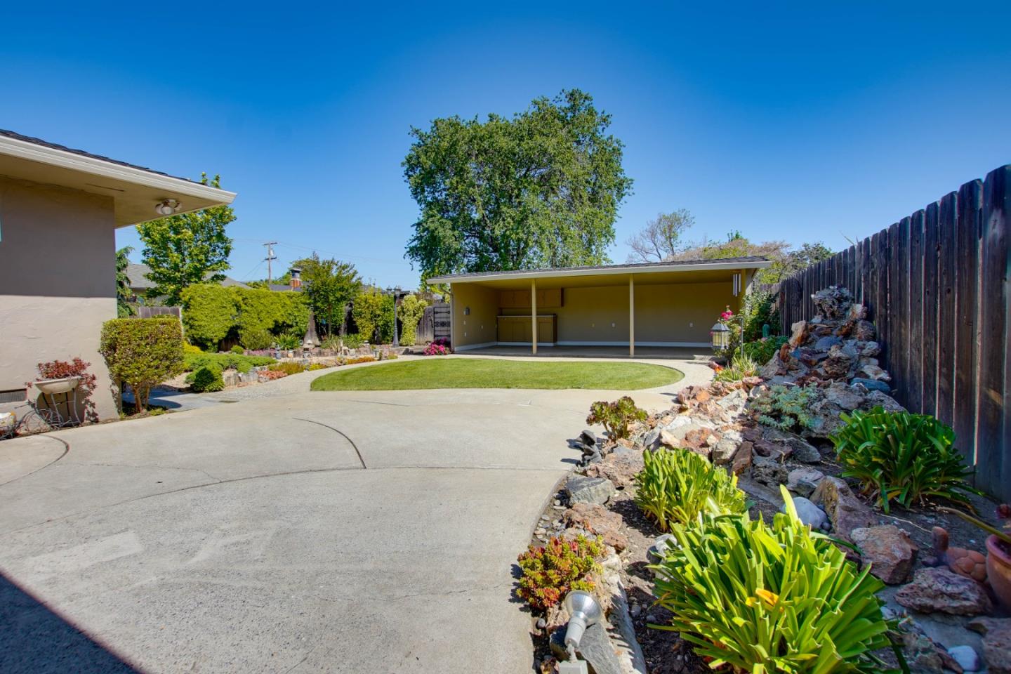 840 South St, Hollister, CA 95023 photo 30