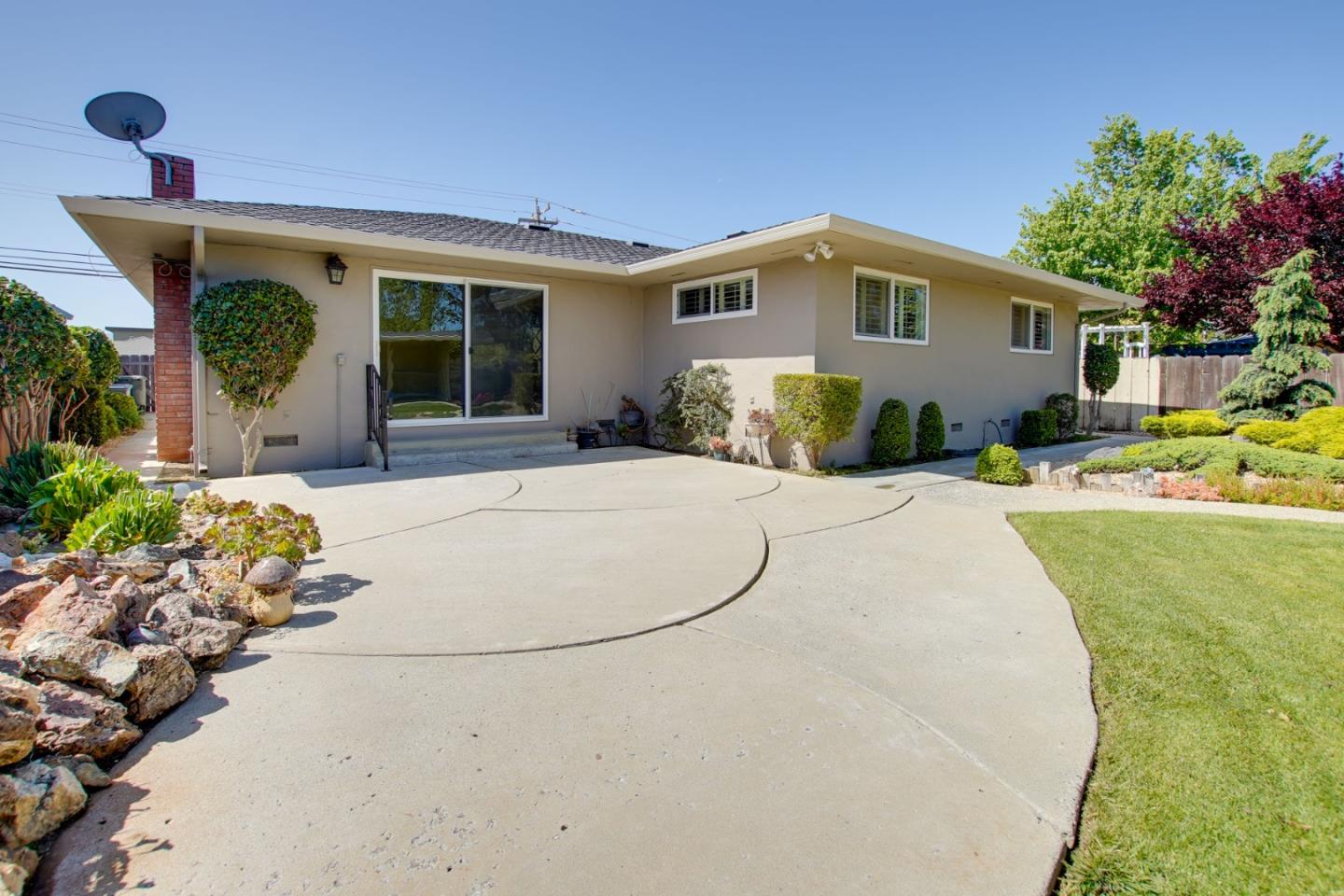 840 South St, Hollister, CA 95023 photo 37
