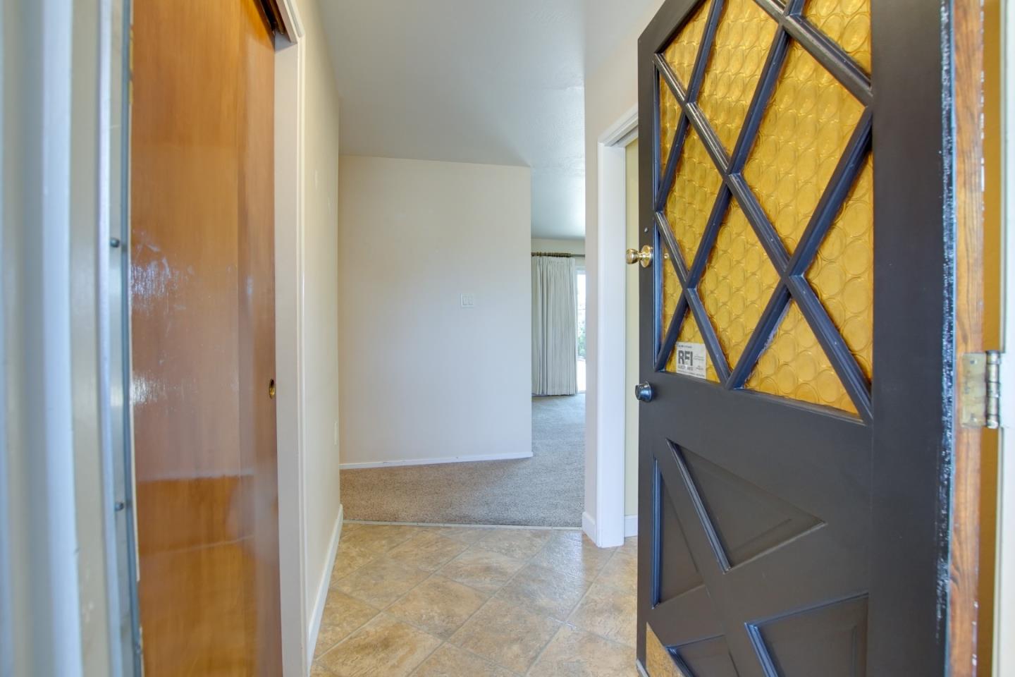 840 South St, Hollister, CA 95023 photo 9