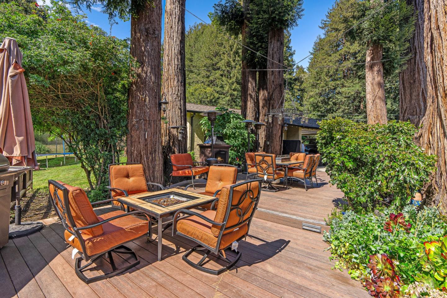 Detail Gallery Image 9 of 66 For 420 Aurora Rd, Soquel,  CA 95073 - 5 Beds | 5 Baths
