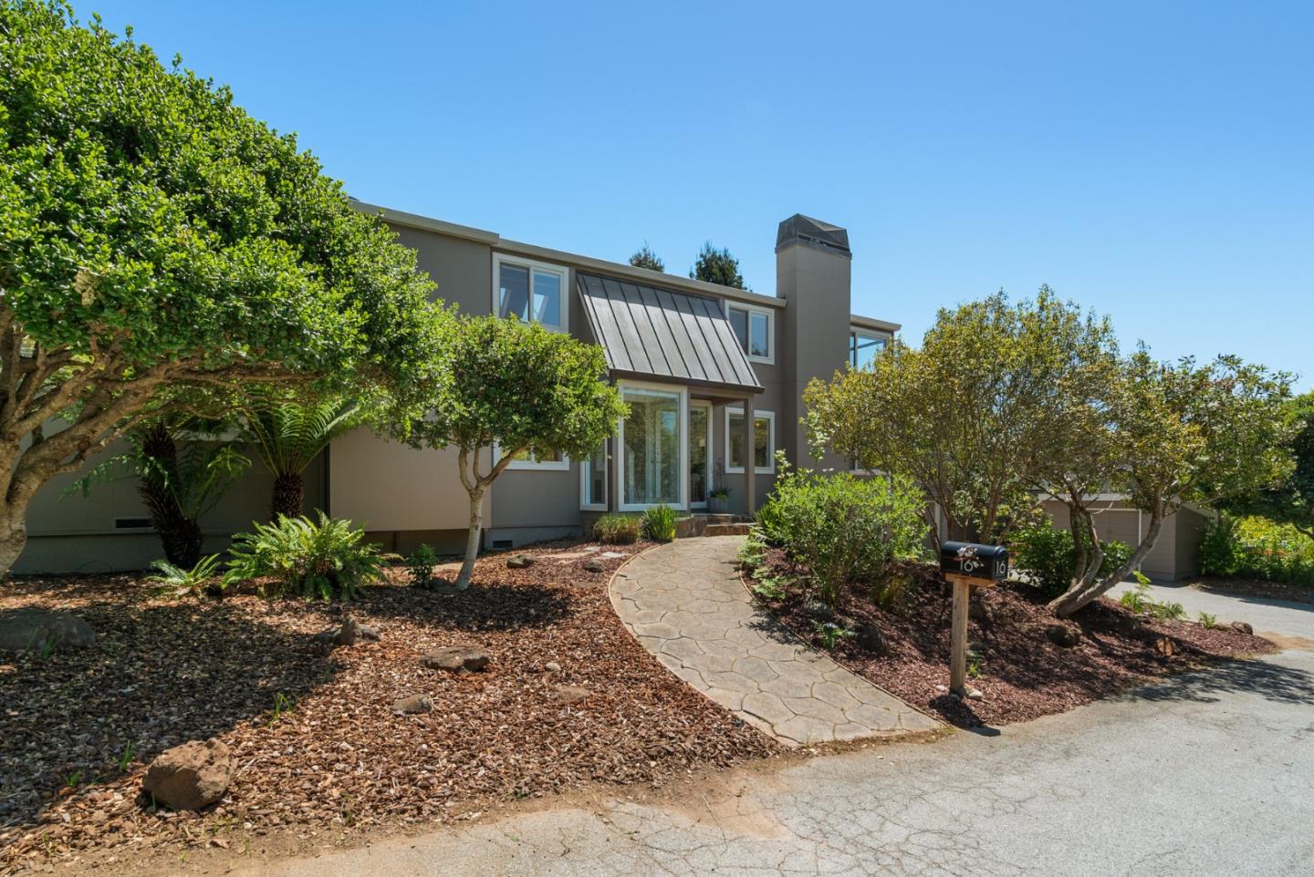 Detail Gallery Image 10 of 83 For 16 Escuela Rd, La Selva Beach,  CA 95076 - 4 Beds | 4/1 Baths
